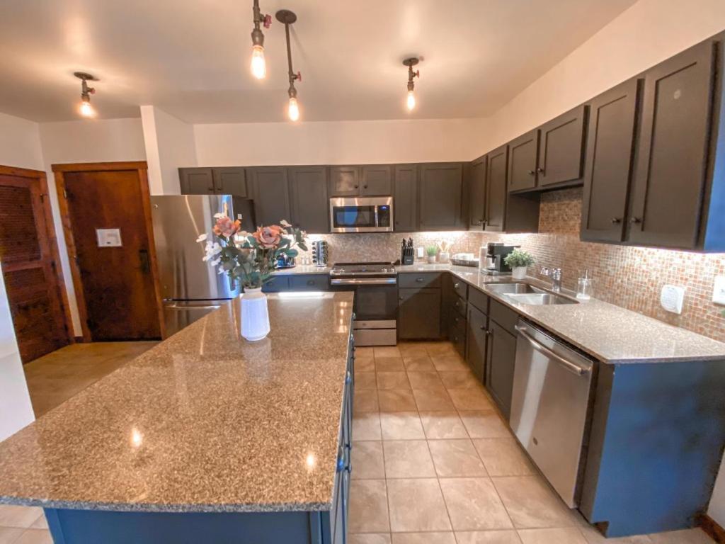 Remodeled Ski In-Out - 305 Soaring Eagle - Luxury! Dunmore Luaran gambar
